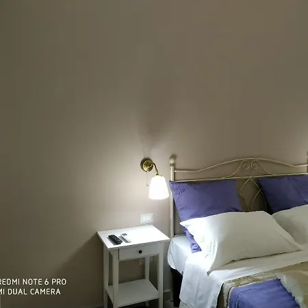 Le Del Teatro Cucinino Privato Pensjonat Tarent